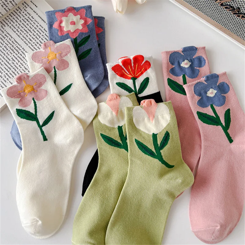 1 Çift Kadın Çorap Japon Kore Tarzı Karikatür Çiçek Şeker Renk Harajuku Kawaii Orta Tüp Çorap Nefes Rahat Kısa Çorap