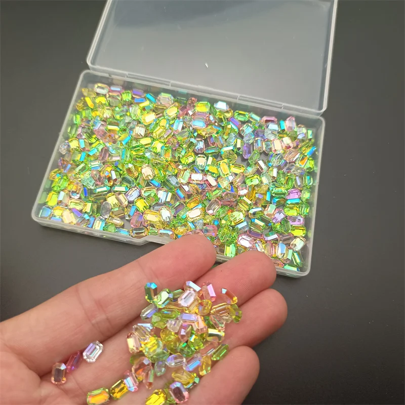 100 adet Lüks Tırnak Takılar Aurora Glitter 3D Renkli Kare Elmas Tırnak Sanat Dekorasyon İçin Şekilli Yığın Taklidi tırnak mücevheri