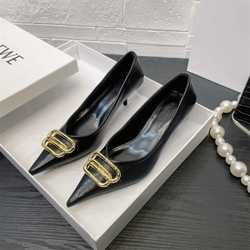 2023 Yeni Lüks Kadın 5cm Yüksek Topuklu Pompalar Altın Metal Ofis Bayanlar Tasarımcı Düğün Ayakkabı Topuklu Balo Stiletto Elbise parti ayakkabıları